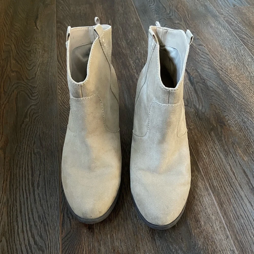 Tan suede booties